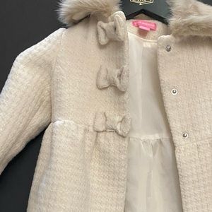 Little Girls Adorable Cream Coat